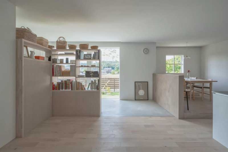 三角フォルムが美しいシンプルな平屋_LDK